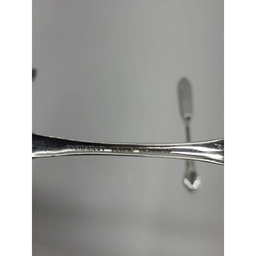 Oneidacraft Deluxe Stainless Flatware Pie Server, Ladle, Butter Knife